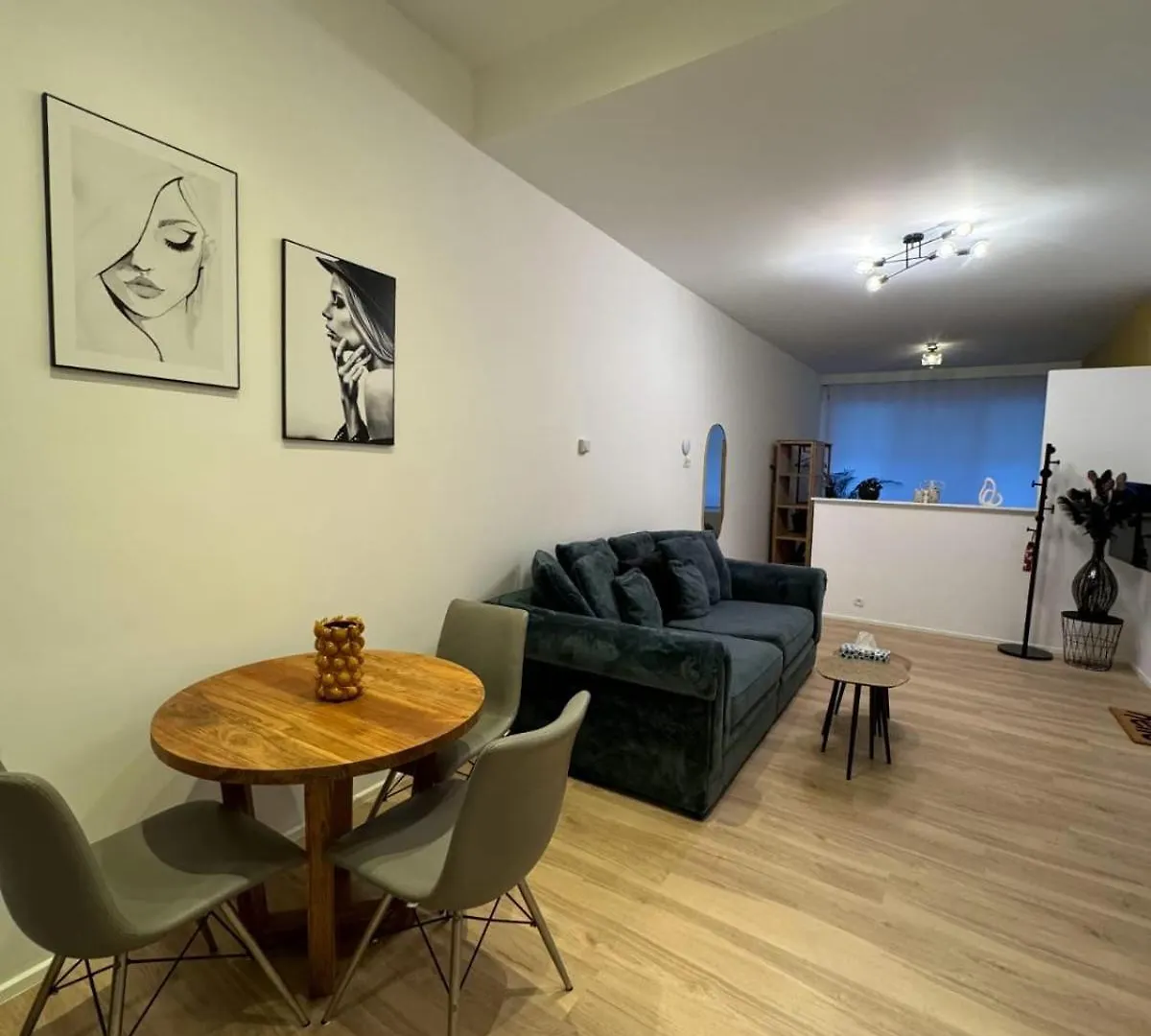 Luxury Suites Royal By Rikas Hotels Antwerp 0*,  Belgium